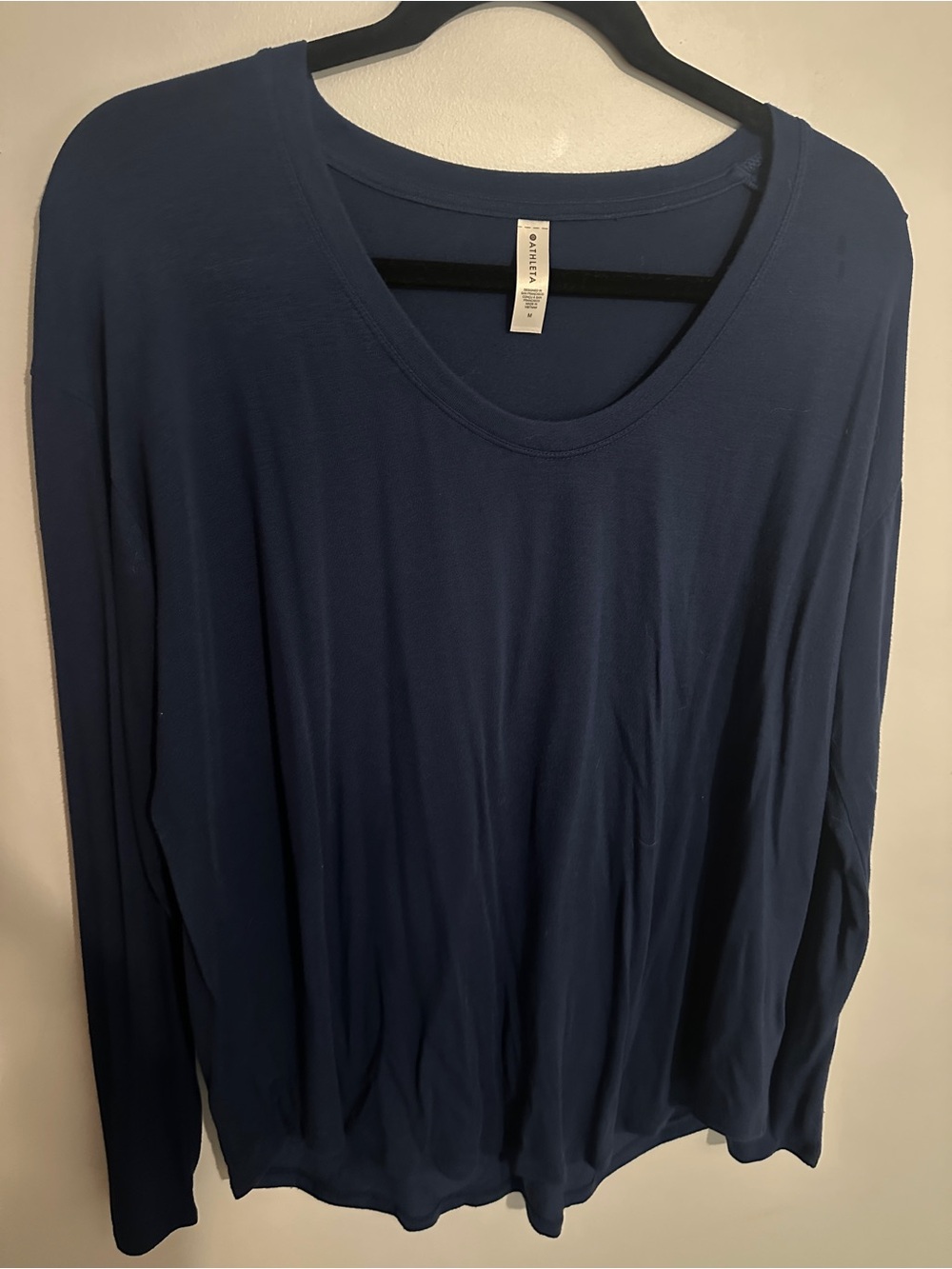 Athleta Deep Navy Long Sleeve Scoop Neck Tee